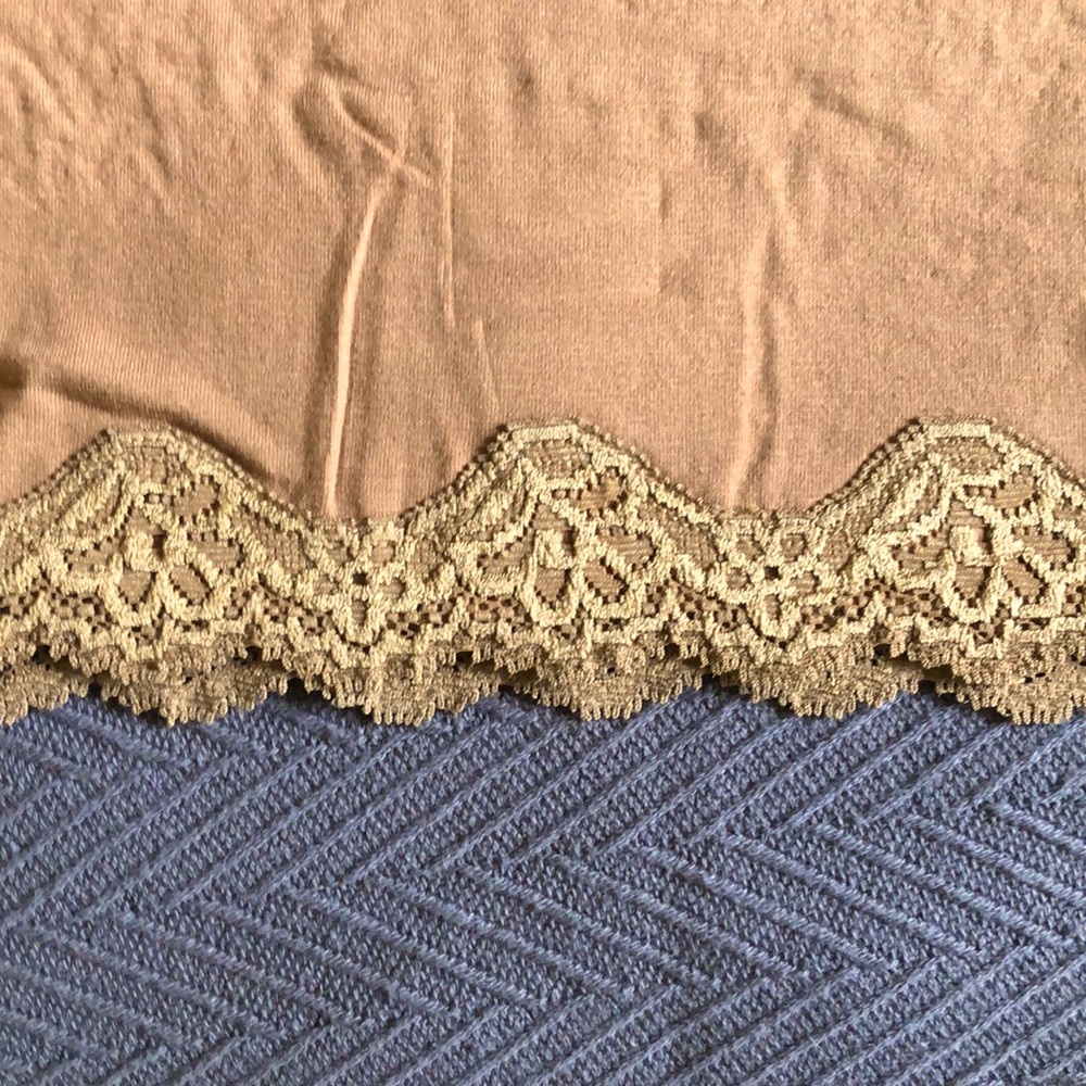 Lace Trim Tan Tank Top - Picture 2 of 6